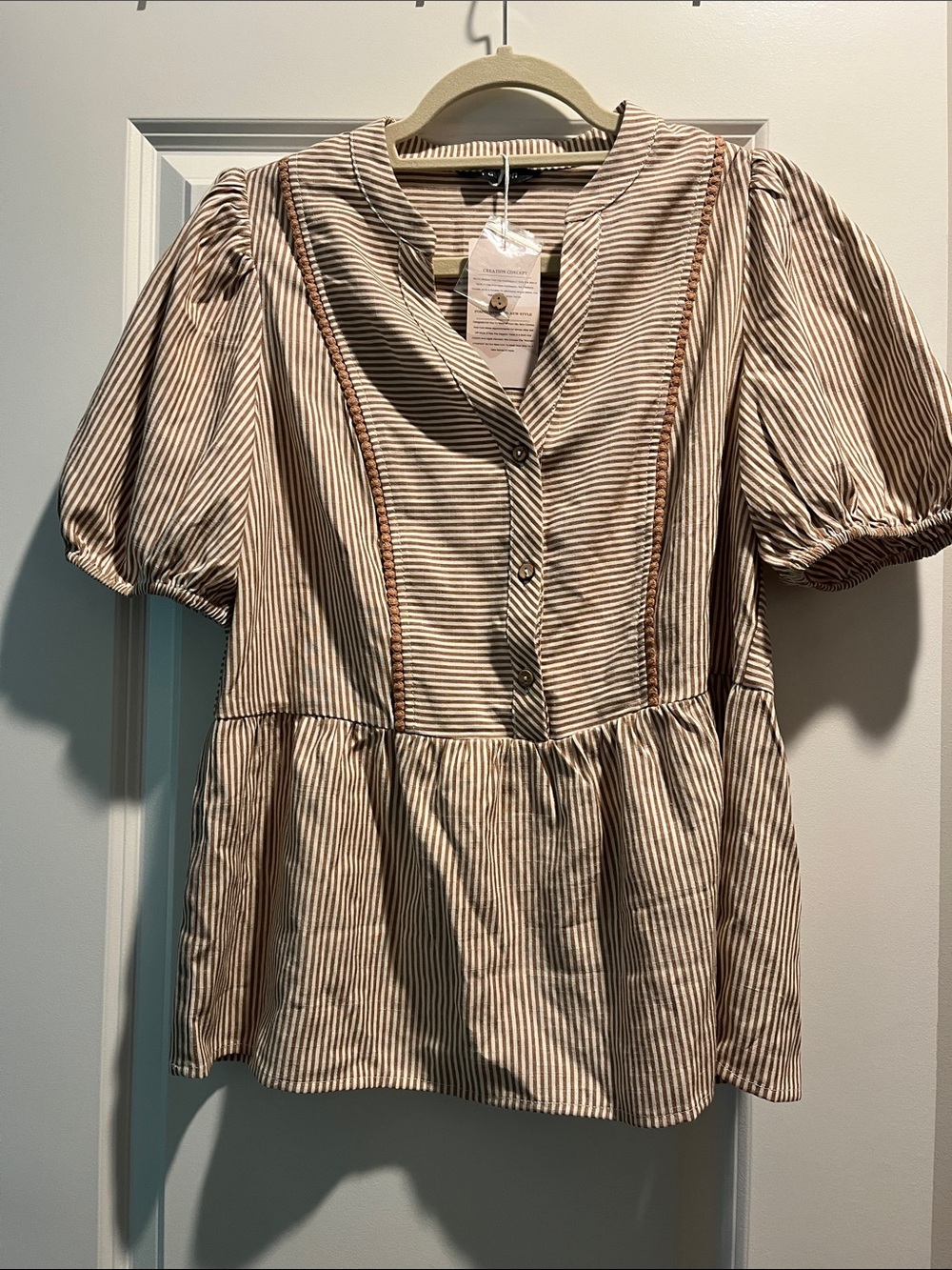 Striped Puff-Sleeve Peplum Tunic Top - Brown/White